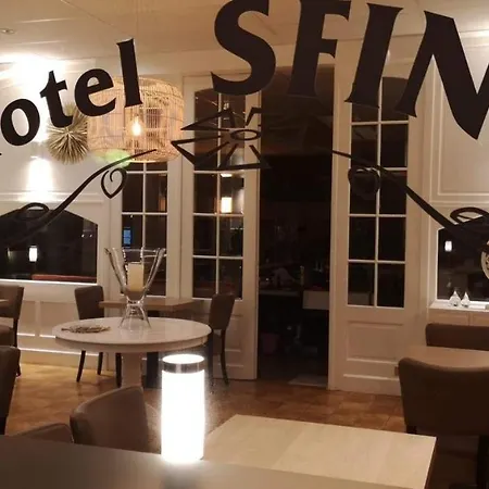 Sfinx 2* De Panne